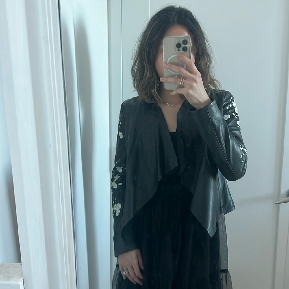 NWT Lamarque floral embroidered Zura Cascade vegan leather jacket - Picture 3 of 15